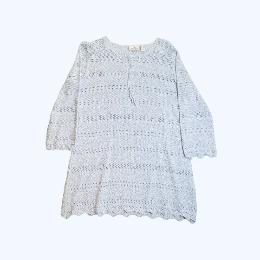 Denim & Company Womens Size Medium 3/4 Sleeve Knit Scoop Neck Light Blue Sweater